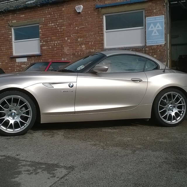 yates_motor_engineers_southport_merseyside_car_repair_tyres_mot_servicing_gallery_4
