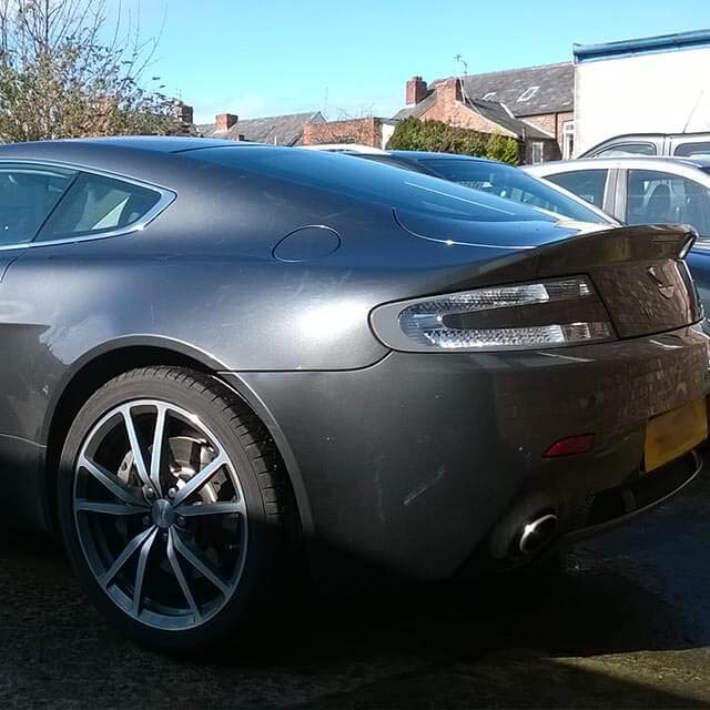 yates_motor_engineers_southport_merseyside_car_repair_tyres_mot_servicing_gallery_7